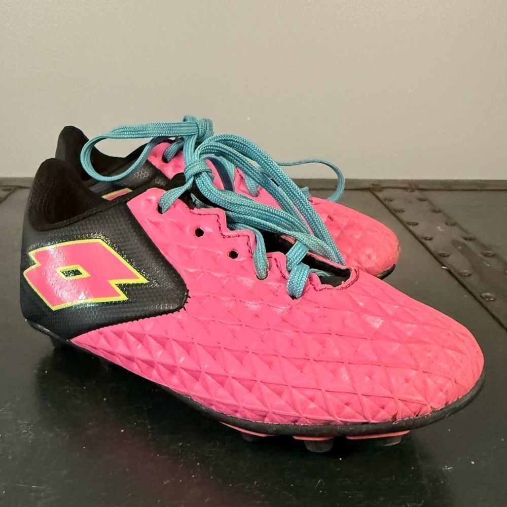 Lotto Youth Soccer Cleats Forza Elite II Pink/Black Size 10 Kids